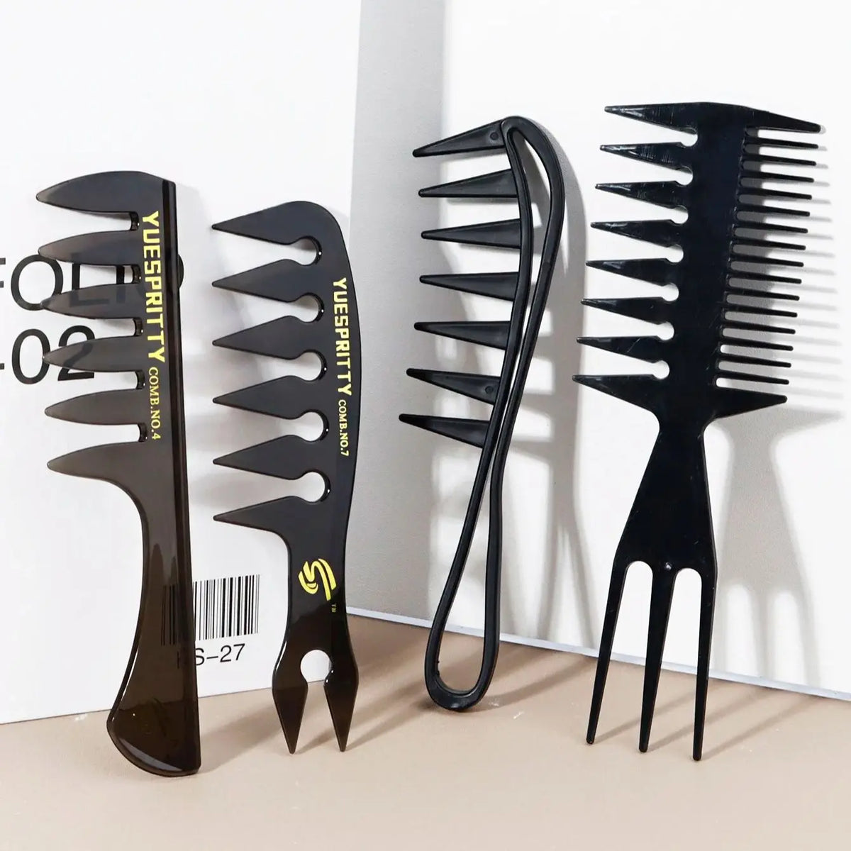 4pcs Wide Tooth Comb Set, Three Pronged Double-Sided Comb Retro Oil Head Comb Wide Tooth Flat Comb, Special for Real Hair Wigs